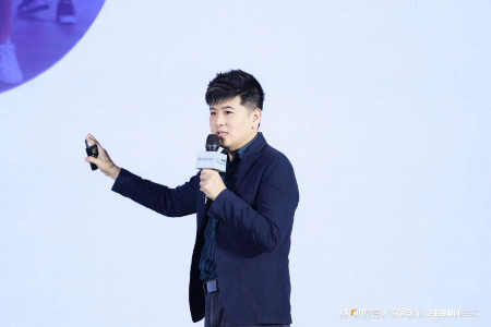 Meta陈震：兼容和虚拟 融合和可持续是未来女性时尚趋势