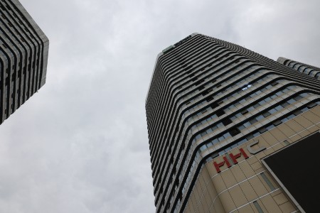 中国商超30年：本地零售的遭遇战与突围战