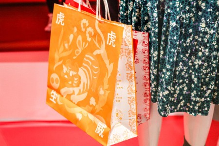零售晚报：倒闭亏损关店 今年仅剩440个资本宠儿