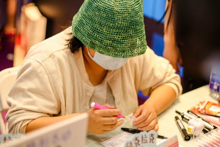 天猫双11首日 “遥望梦想站”直播现货成交额超2200万