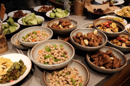 “集装箱风”走红  新餐饮空间生意越来越吃香？