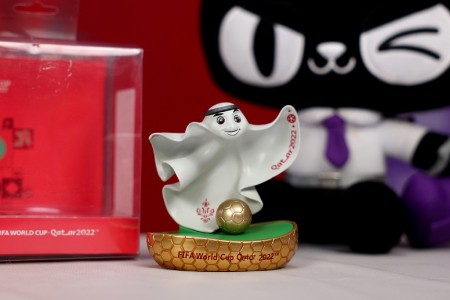 世界杯首款零碳吉祥物来了 天猫国际独家限量首发