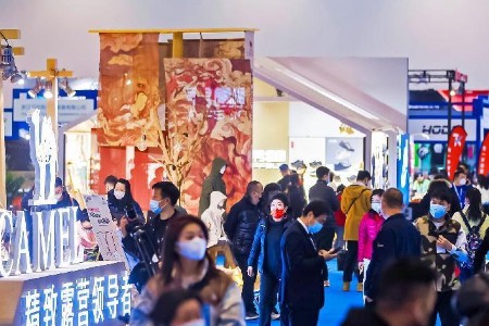 骆驼亮相2023北京ISPO展 演绎零距户外新浪潮