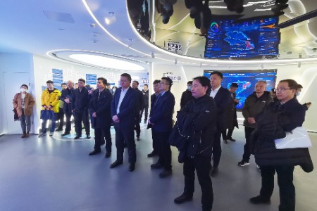 苏州考察团来访杭州全球跨境电商知识服务中心