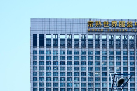 工程机械的硬核版“ChatGPT”：从无人车间到无人工地
