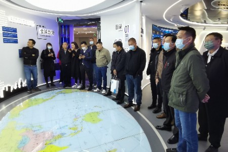 广州龙归考察团来访杭州全球跨境电商知识服务中心