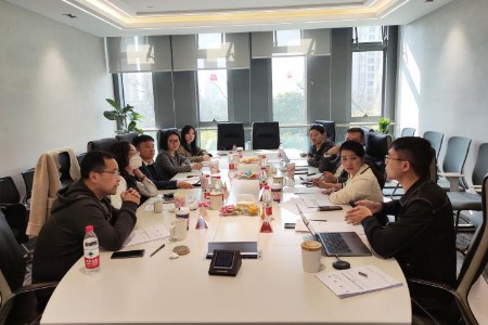 首个“品牌出海”团体标准审查会在知识服务中心召开