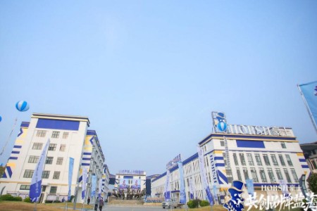 28年只做面包一场发布会卖出3个亿 豪士的逻辑是什么？