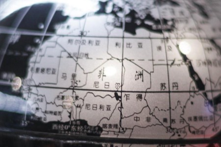 飞书秀出三板斧表格应用引擎和集成平台  还在出海找增量
