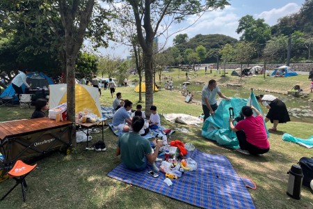 五一带动消费高潮：户外出行 酒水食品 春夏潮搭销量激增