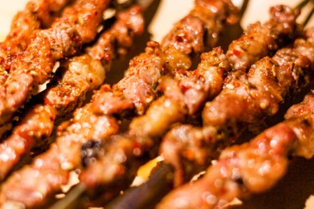 淄博烤炉暂歇 山东消费后劲从哪来？