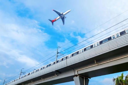 航空货运急转直下：从“一机难求”到“一货难求”