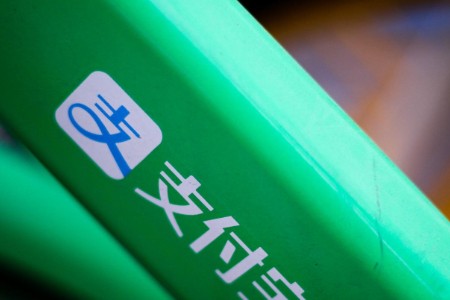 东南亚“支付大战” 打起来了