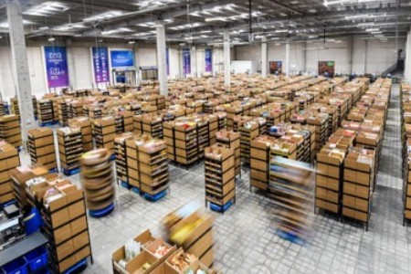 奢侈品巨头加码中国市场 菜鸟推奢品跨境供应链解决方案