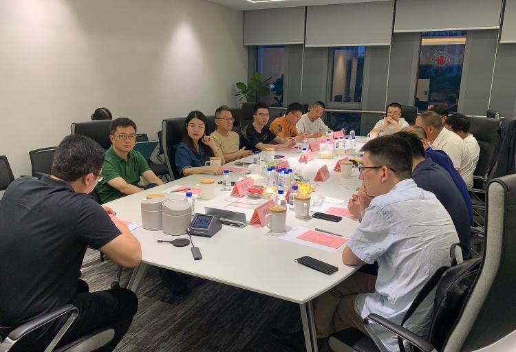 全球跨境电商知识服务中心举行跨境企业交流会