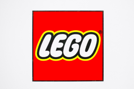 对话乐高首位非丹麦籍CEO：如何熬过最艰难的时刻？