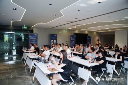 霖瑞“TikTok美国站客户见面会”在中心举办