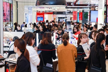 双11期间银泰百货超半数门店客流同比双位数增长