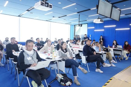 Marketin一点通上线:单线经营到双轨齐驱 助力AI数倍增长