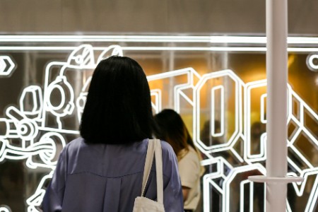 营势2024 线下营销的软性思维：攻心、耐心与“去商业化”