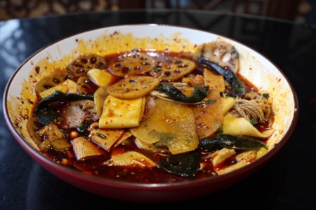 “甘肃麻辣烫”外卖搜索增40倍 这口网红上海人率先吃上了