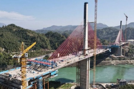 集物平台赋能中铁物贸武汉公司 为炉慈桑龙高速项目实现优质物资保供