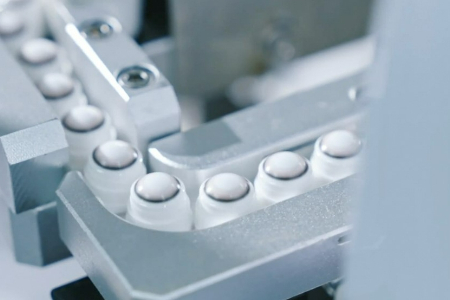 买隐形选材质就够了 硅水凝胶隐形眼镜在天猫年增速超30%