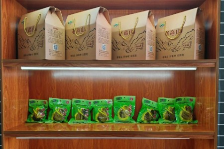 淘工厂3个月卖出100万单贵州特产泡豇豆 80后村长变身“豇豆大王”