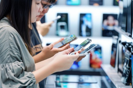 唯品会见证“后高考经济”热潮 旅游、数码、户外产品销量飙升