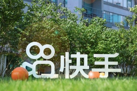 不到200万粉丝撬动单场千万GMV：这些老铁凭什么？