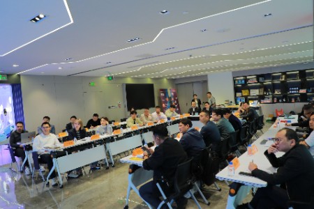 浙江省玩具和孕婴童用品协会会长会议在中心举办