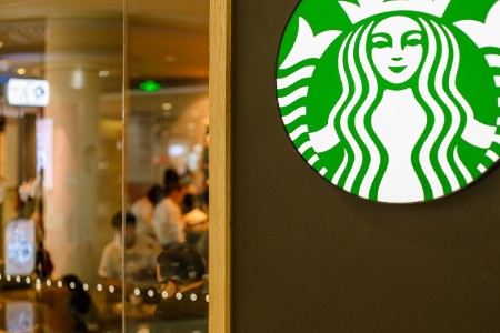 星巴克中国与20个“绯闻对象”