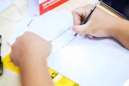 上万元研学变旅行团 收割不动家长钱包