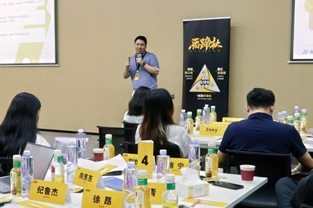 从900元到1400元：解密台湾市场的定价与渠道 | 马蹄社笔记