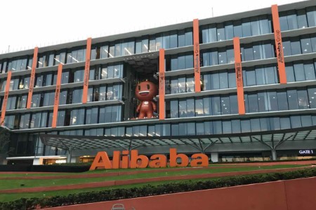 财报解析|阿里巴巴Q2营收超2476亿 淘宝闪购已实现第一阶段目标