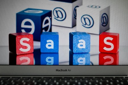 SaaS被唱衰“不适合中国” 而软件又亏到撑不起 企业数字化转型 缘何卡在上下两难间?